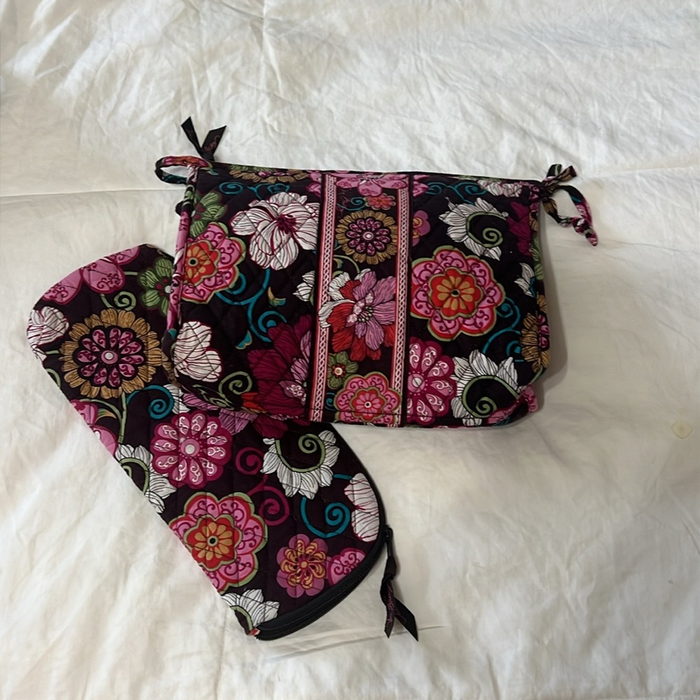 Vera Bradley Zippered make up bag and Flat Iron/Curling bag - Picture 5 of 6